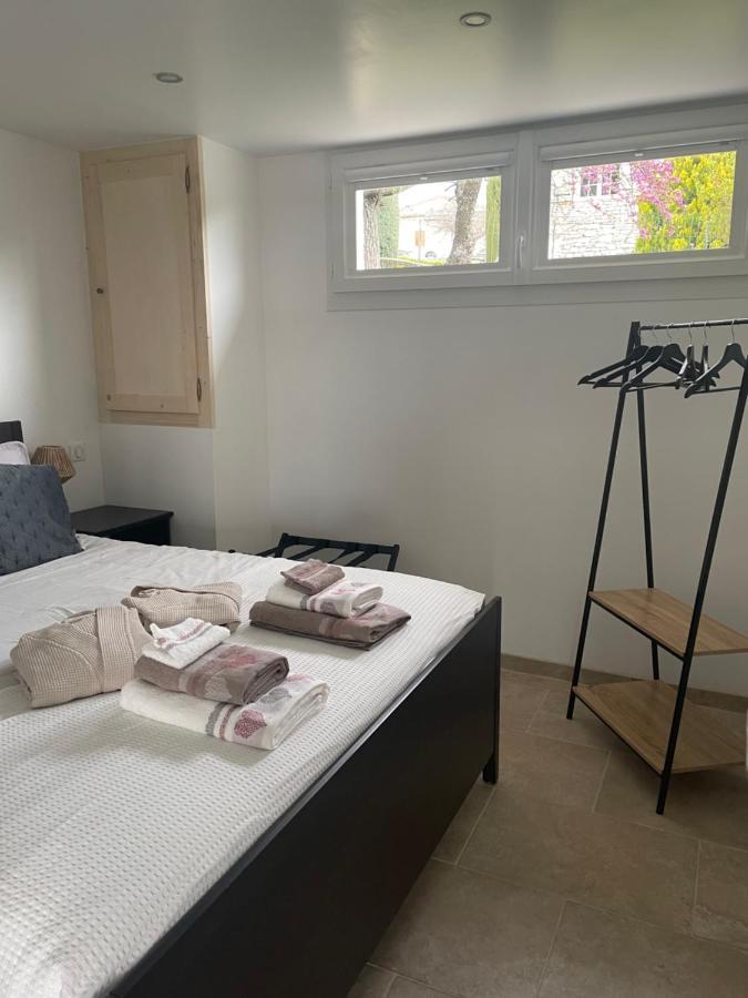 Gîte l’Inattendu Vachères Esterno foto