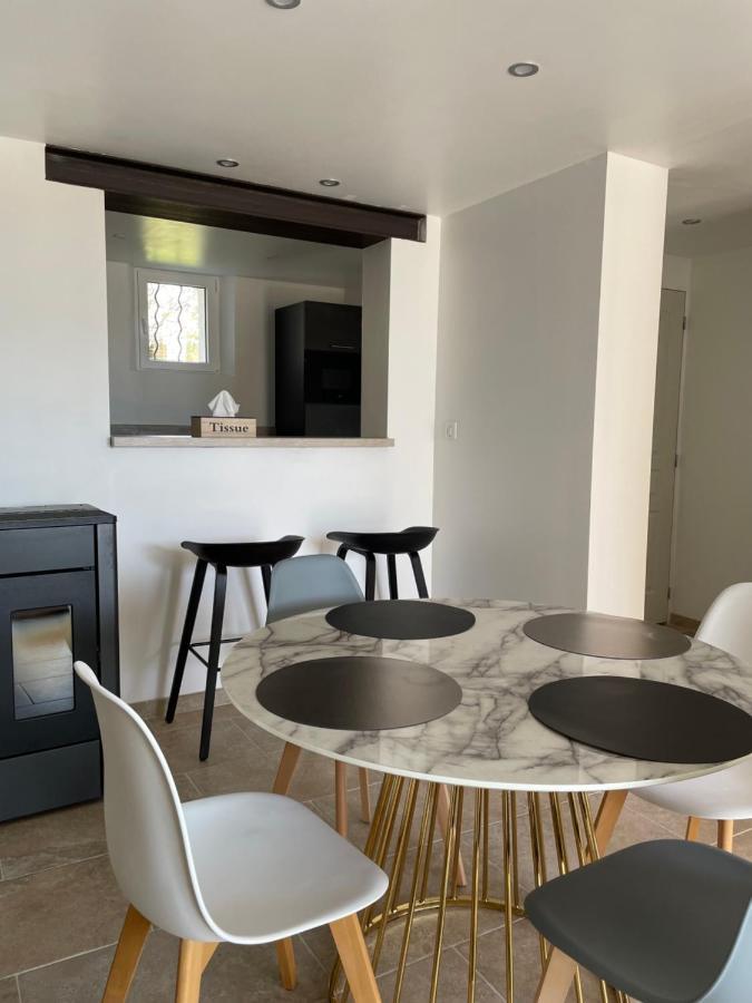 Gîte l’Inattendu Vachères Esterno foto