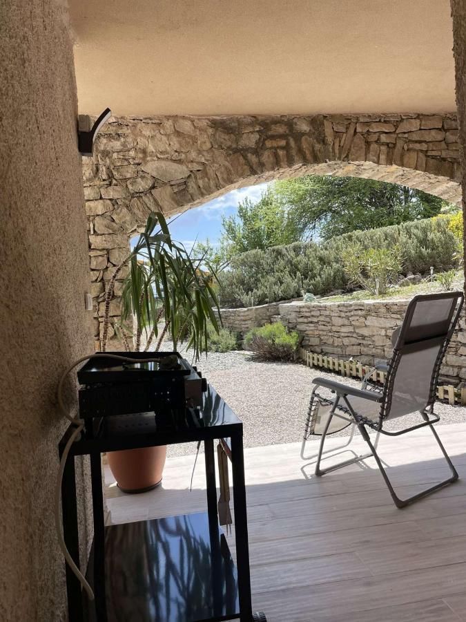 Gîte l’Inattendu Vachères Esterno foto