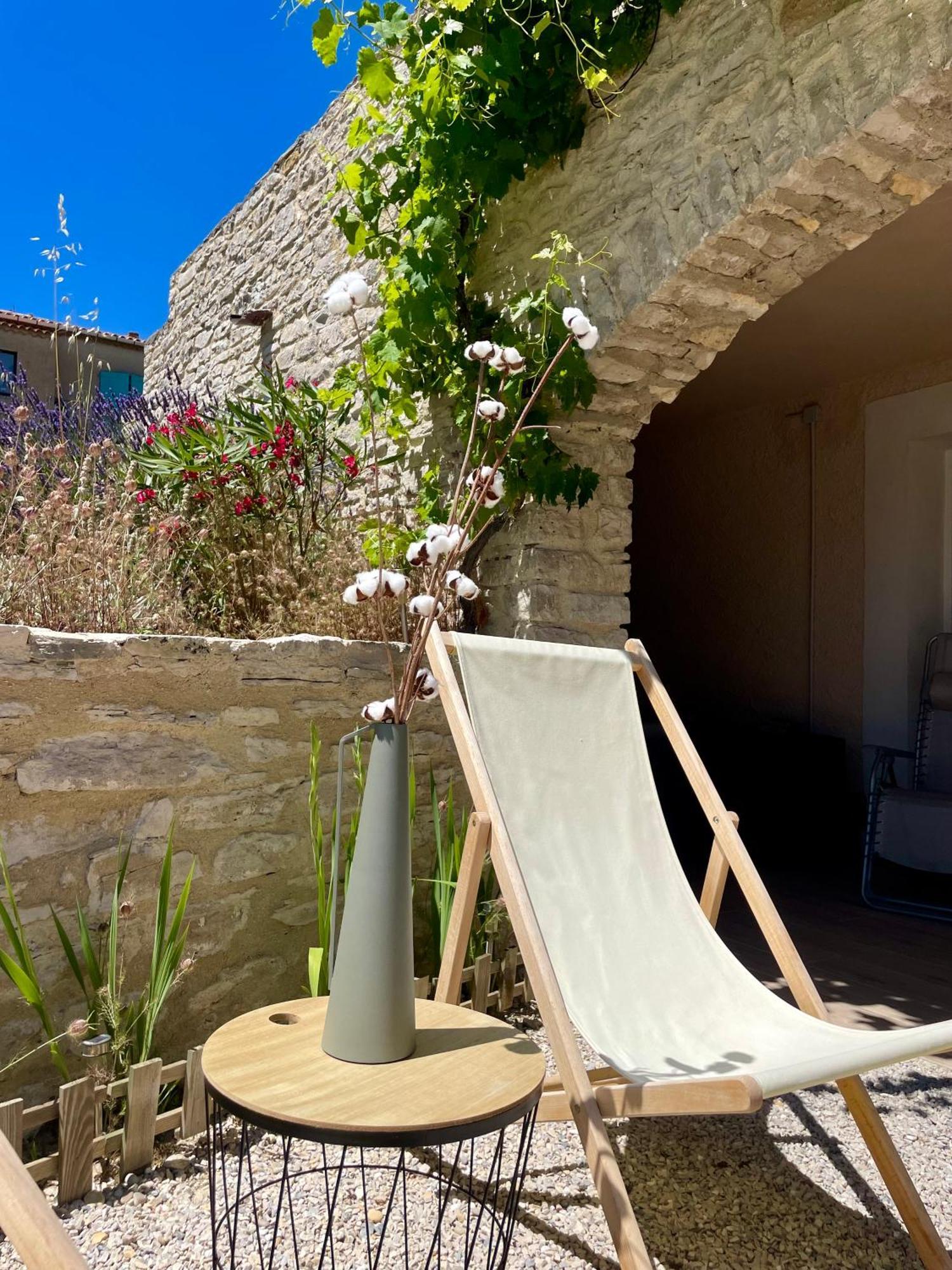 Gîte l’Inattendu Vachères Esterno foto